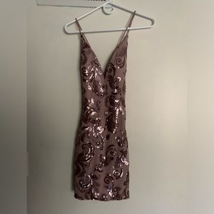 Dusty blush Windsor brand short semi-formal dress